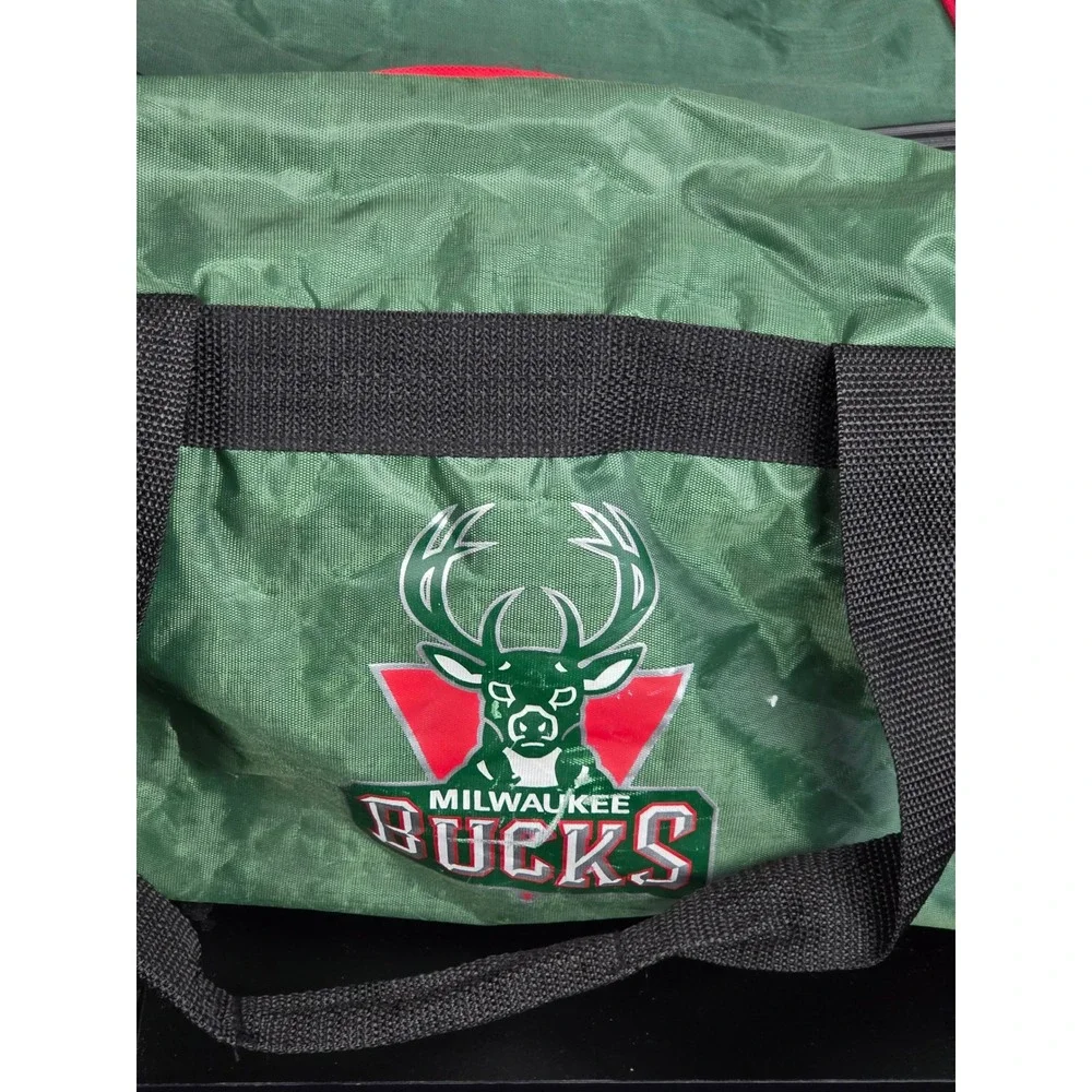 VTG‎ Milwaukee Bucks NBA Duffel Bag Travel Gym Sports Bag Green Black Basketball